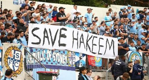 استراليان شاركا في انقاذ "فتية الكهف" يطالبان بالإفراج عن العريبي